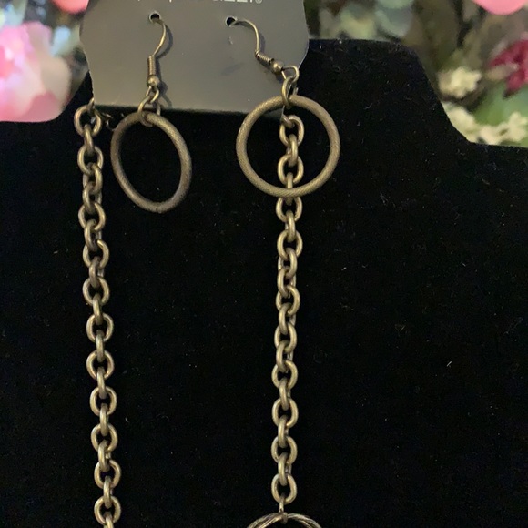 Paparazzi Necklace - Picture 2 of 2